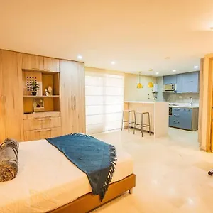 apt-stylish-loft-balcony-fast-internet-parking-210.colombiamedellinhotels.com/